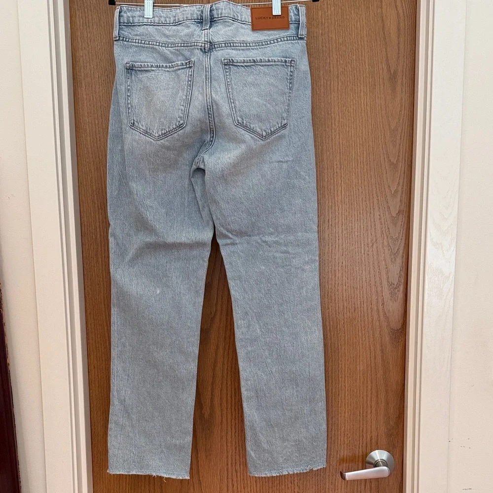 Lucky Brand Light Wash Straight Leg Jeans - Picture 3 of 8
